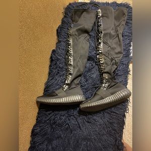 ( SOLD) Black thigh boots, size 9